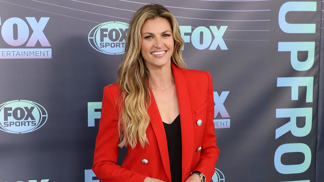 Erin Andrews Chose a Neon Green Sweater for Her First Big Game.